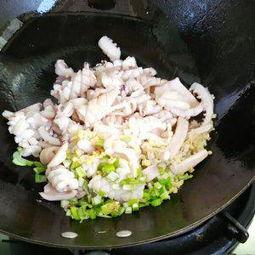 吃瓜炒鱿鱼画饼,揭秘网络流行语的趣味与内涵