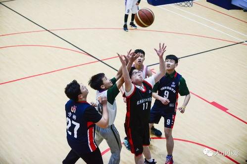 篮球弟弟吃瓜图片