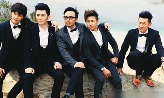 天天兄弟吃瓜场面,欢乐吃瓜场面引网友热议